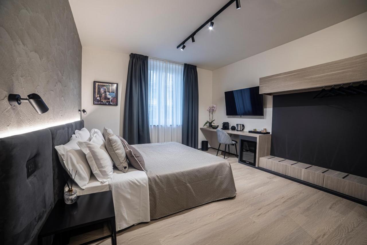 Corso 84 Luxury Suites Pescara Dış mekan fotoğraf