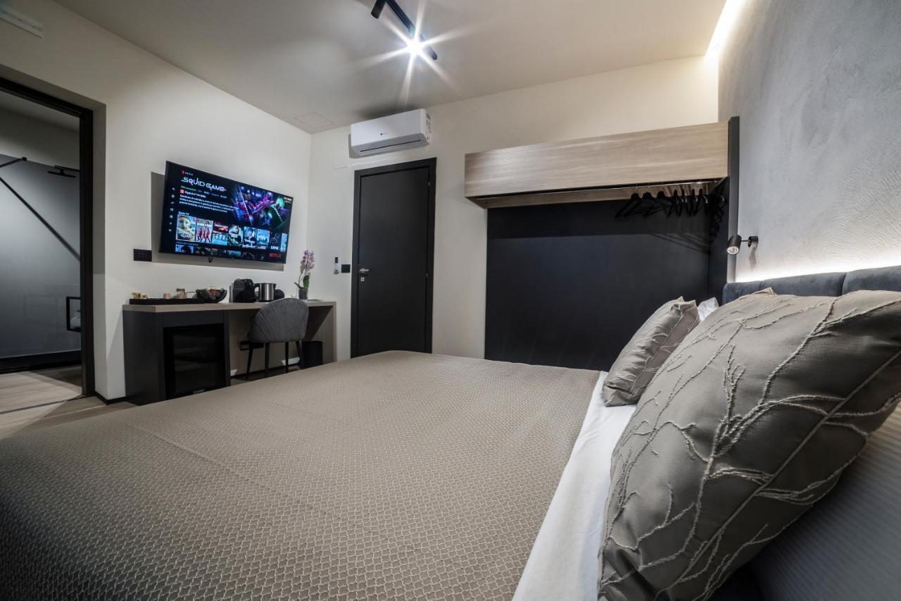 Corso 84 Luxury Suites Pescara Dış mekan fotoğraf